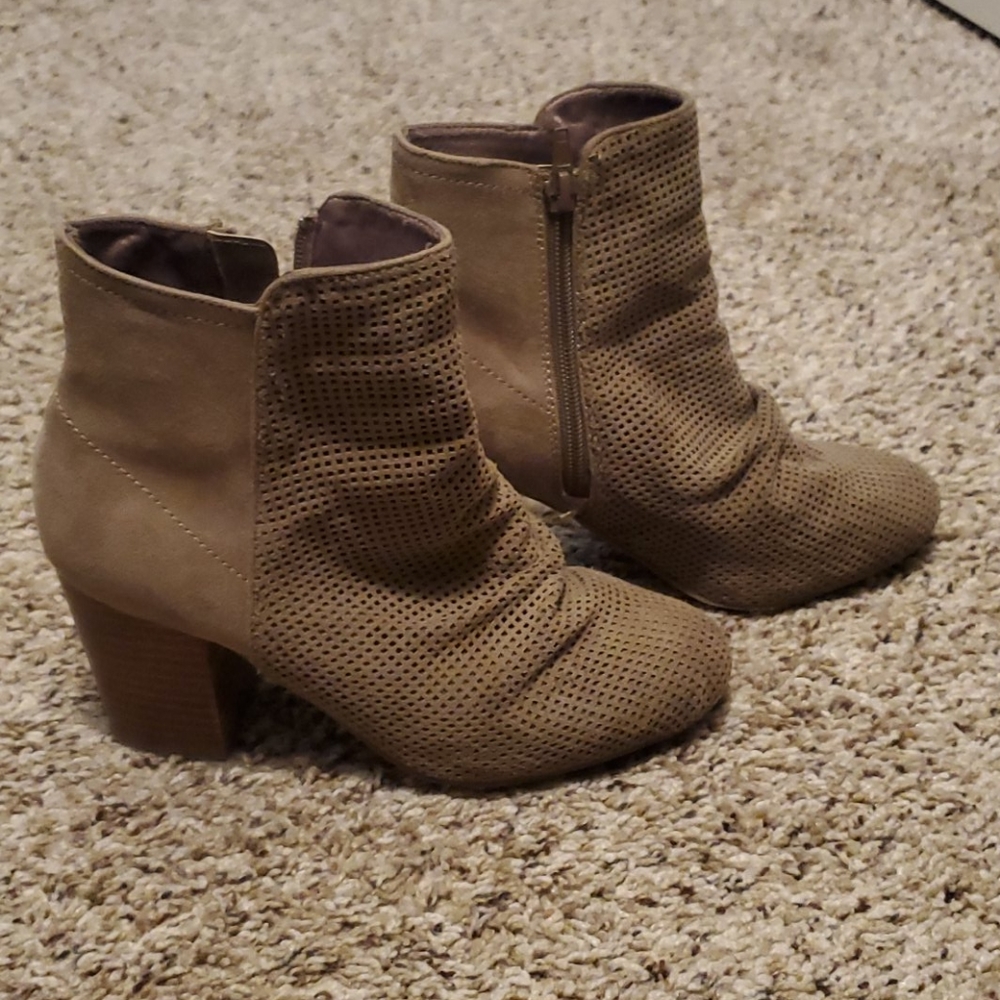 MiA slouch booties